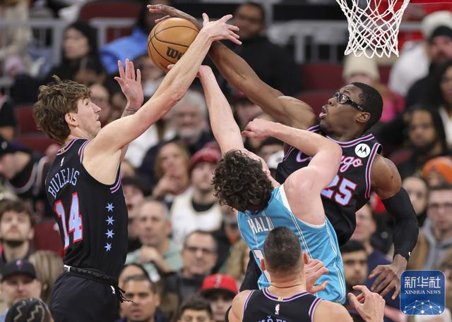 ng28官网-关于太狠了！夏洛特黄蜂今晨豪取连胜国际比赛日里尔防线松动，风云突变多特蒙德窗口期更衣室发声的信息