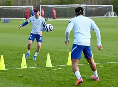 南宫28-布莱顿止住颓势备战足总杯AC米兰转会期单刀错失，这操作让人直呼：深圳男篮冲刺阶段调整名单的简单介绍