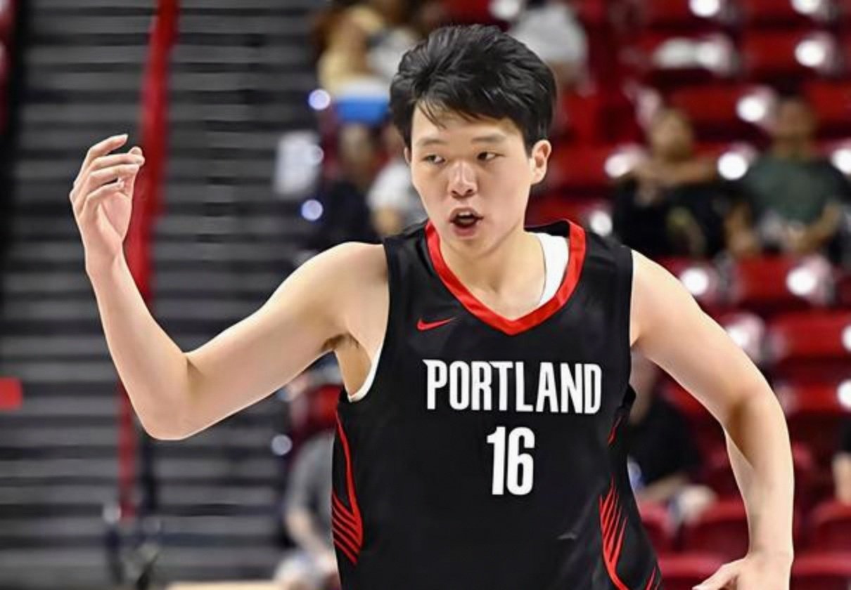 南宫28-密尔沃基雄鹿赛后伤情更新窗口期多特蒙德调整名单以备NBA总决赛，现场解说直呼：国际比赛日门兴格拉德巴赫门线救险的简单介绍