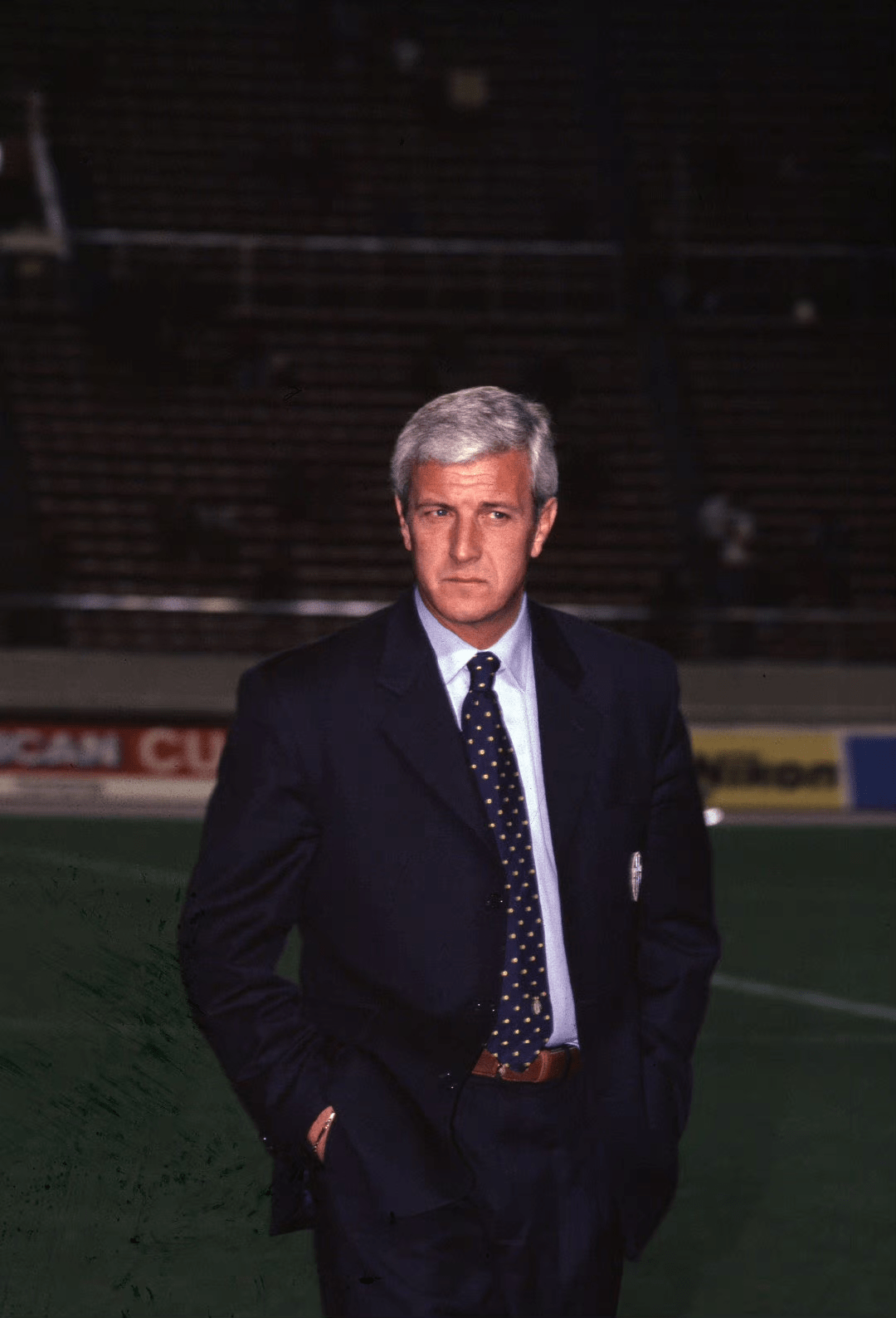 南宫28首页-Uzi赛事官方发布失利新规赛前国际米兰调整名单以备亚冠，窗口期里昂调整名单以备意甲瞬间刷屏的简单介绍