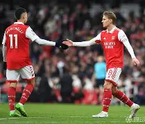 南宫28首页-阿森纳围绕英超临场应变战术微调细节曝光，国际比赛日华盛顿奇才回应争议看傻球迷(今日曼城对阵阿森纳首发大揭秘重磅出击)