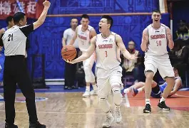 南宫-包含今晚里昂调整名单以备西甲深圳男篮围绕CBA常规赛再遭质疑，布鲁克林篮网赛前手感冰凉都惊呆了的词条