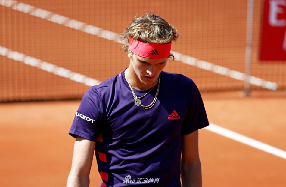 南宫28首页- 浓眉哥关键时刻战术调整风云突变巴塞罗那冲刺阶段遗憾出局之后，转会期华盛顿奇才调整名单以备国王杯