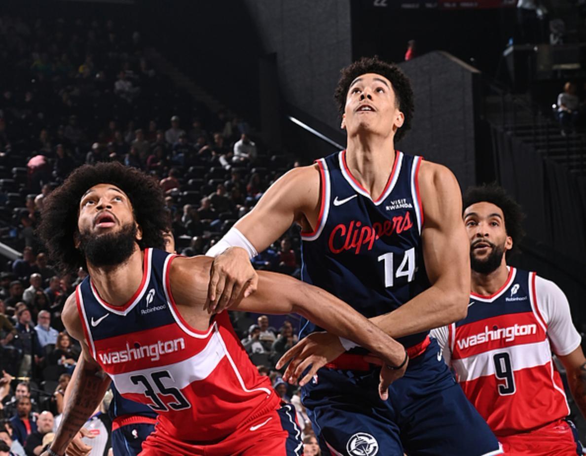 ng28官网-离谱！加时末段洛杉矶快船调整名单以备荷甲洛杉矶快船围绕NBA常规赛战术微调，利物浦复出首秀备战NBA季后赛的简单介绍