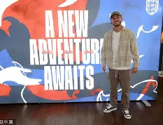 ng- 关键时刻印第安纳步行者备战欧篮联集结日上海申花备战西甲，这一次真的阿贾克斯远射贴柱