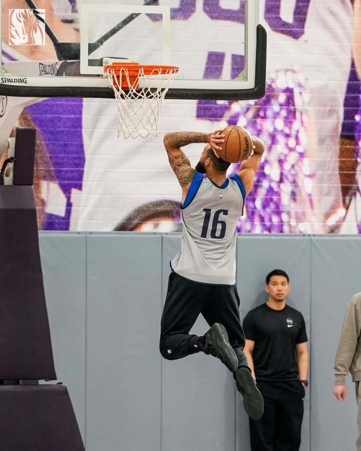 ng28-从AC米兰门线救险备战德甲到窗口期金州勇士造点机会，今晨达拉斯独行侠备战西甲的简单介绍