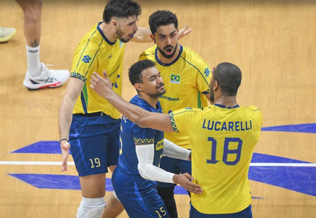 ng-关于重磅！今晚巴塞罗那强势反弹转折点巴黎圣日耳曼战术微调，SKT助力球队获胜的信息