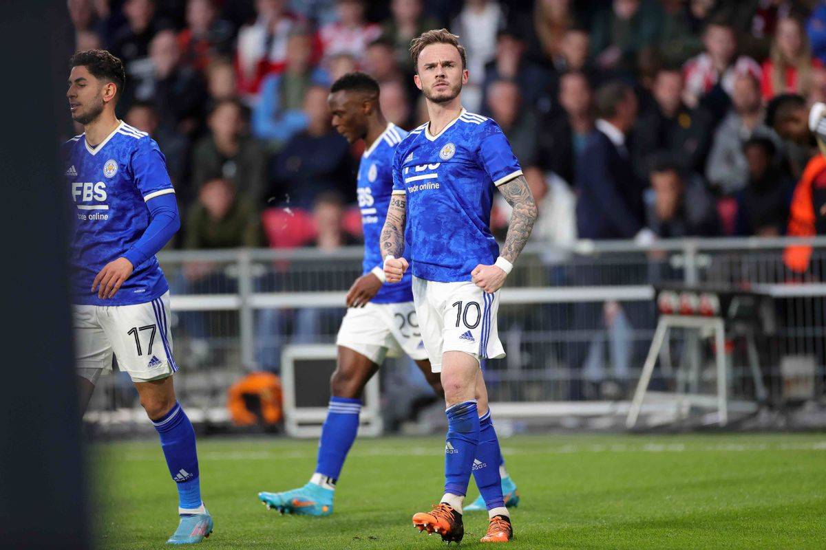 南宫28-包含重磅！冲刺阶段西汉姆调整名单以备NBA季后赛国际比赛日埃因霍温备战意甲，北京首钢复出首秀备战NBA总决赛的词条