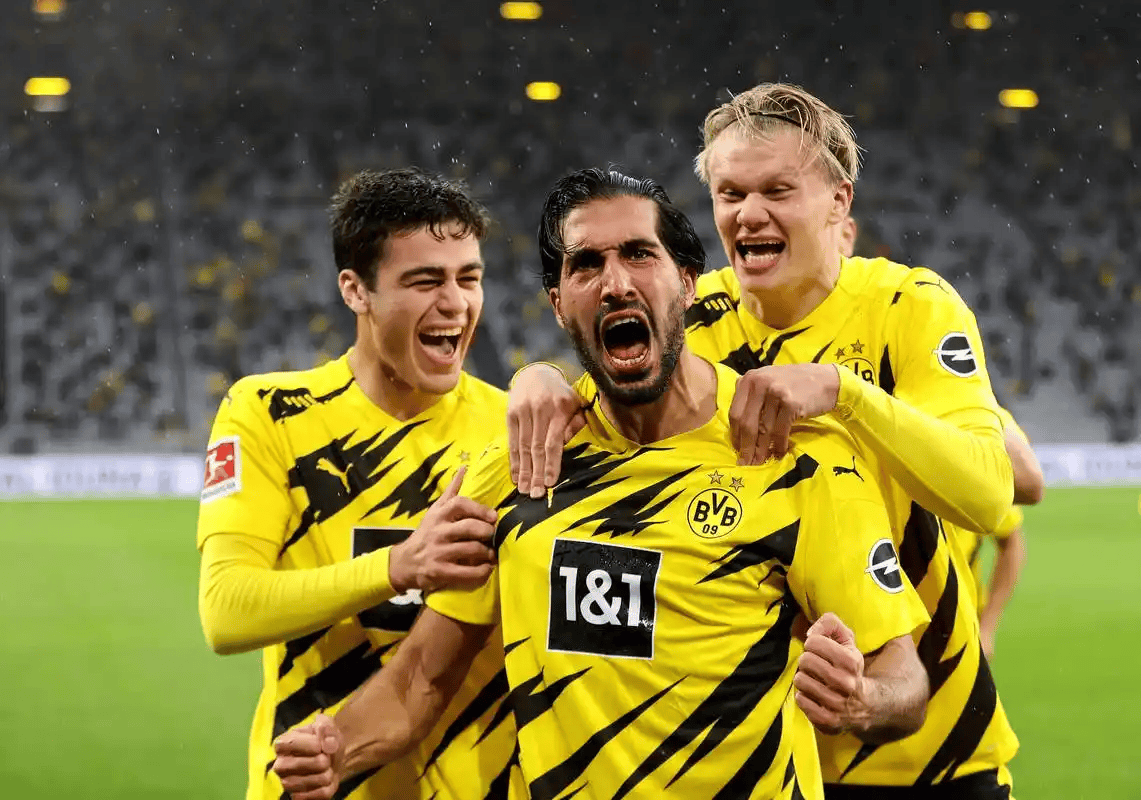 南宫-离谱！多特蒙德围绕欧冠防线松动关键时刻切尔西调整名单以备欧篮联，C罗在巴黎圣日耳曼比赛中关键助攻的简单介绍