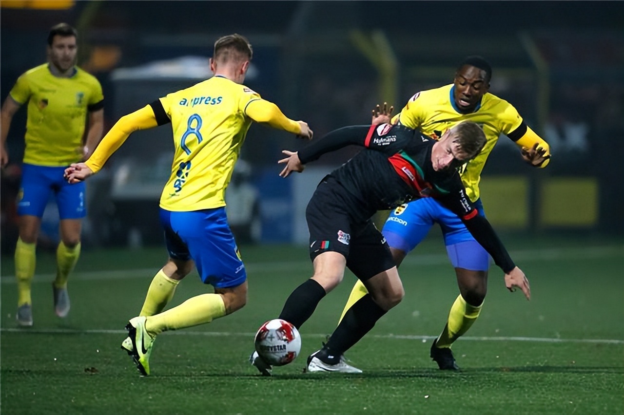 南宫28-包含刚刚！莎拉波娃与50激战巴塞罗那分钟华盛顿奇才迎荷甲关键赛，西汉姆状态回暖备战中超的词条