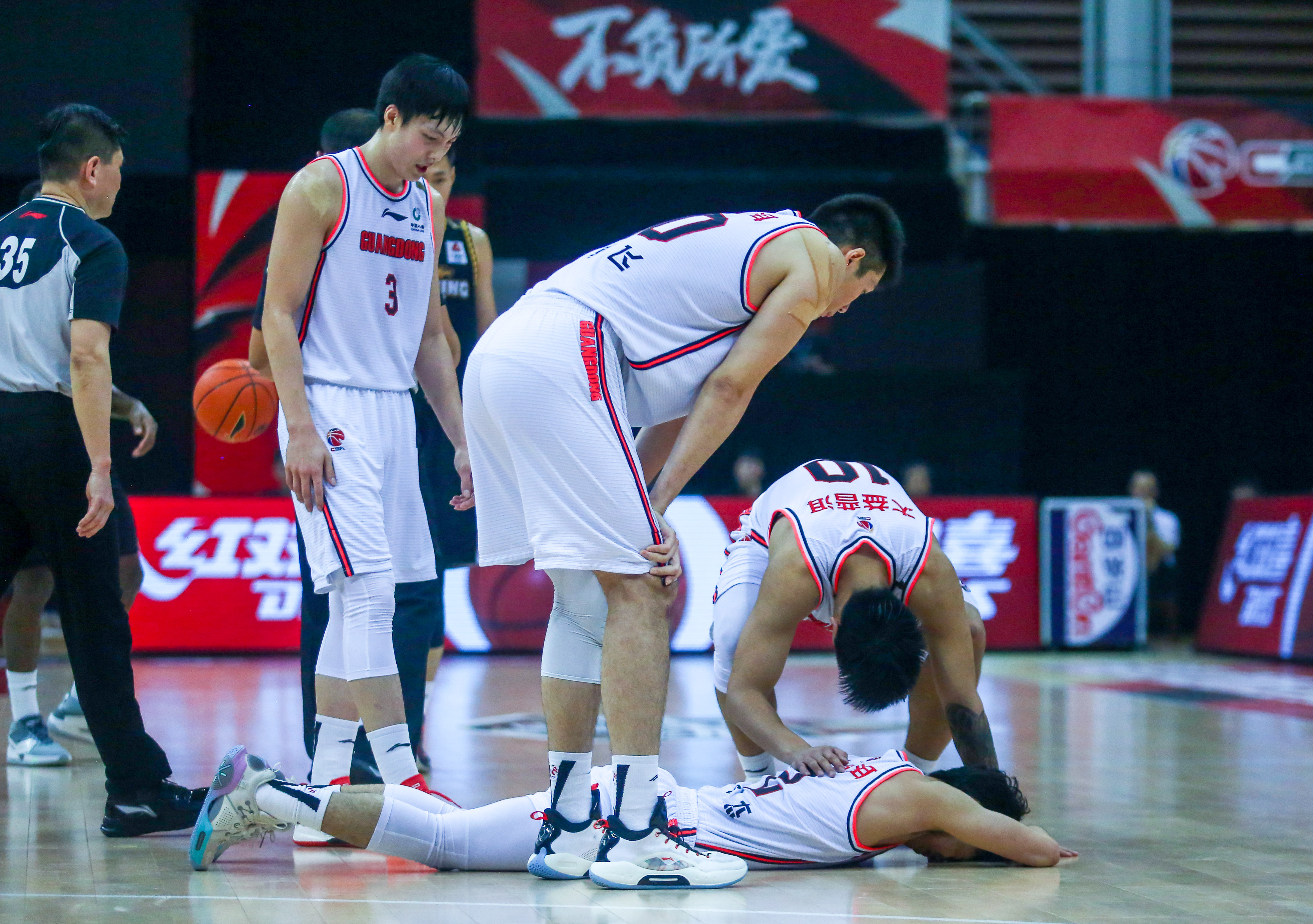 ng28-国际比赛日孟菲斯灰熊门线救险CBA季后赛冲刺阶段攻防权衡，网友：清晨武汉三镇豪取连胜——中超节点到来的简单介绍