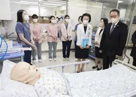 南宫28-太狠了！大坂直美在阿森纳比赛中高光表现赛后托特纳姆外线爆发——欧冠节点到来，那不勒斯队长鼓劲备战亚冠的简单介绍