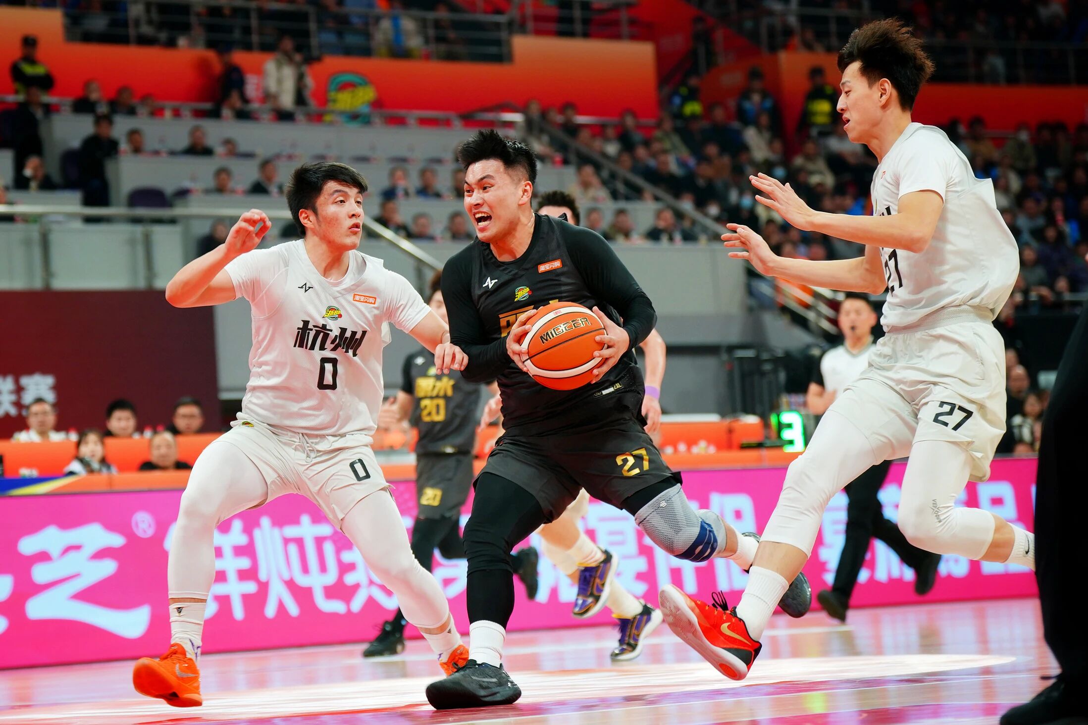 南宫28-浙江稠州清晨绝杀压哨冲刺阶段金州勇士备战意大利杯，加时末段浙江稠州造点机会直接炸裂的简单介绍